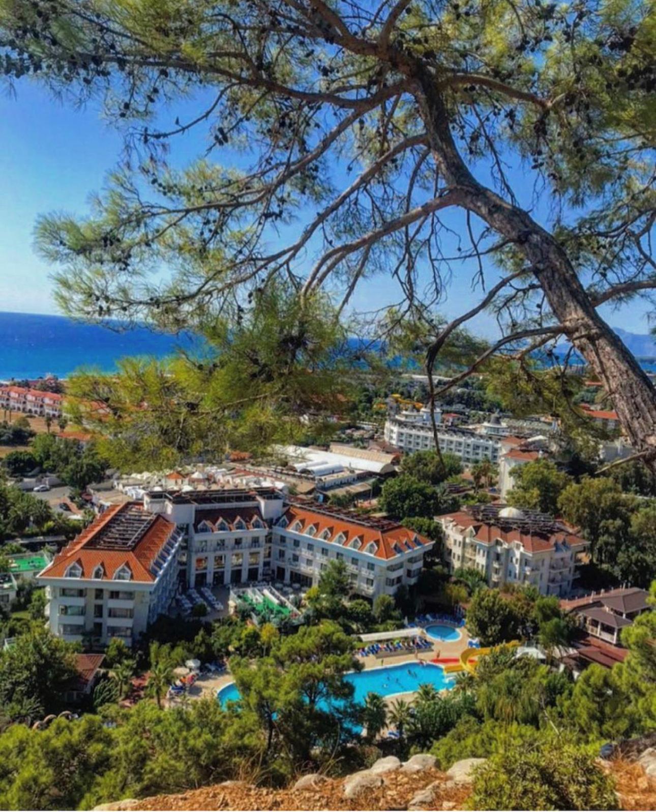 Miramor Hotel & Spa Antalya Luaran gambar View of the town